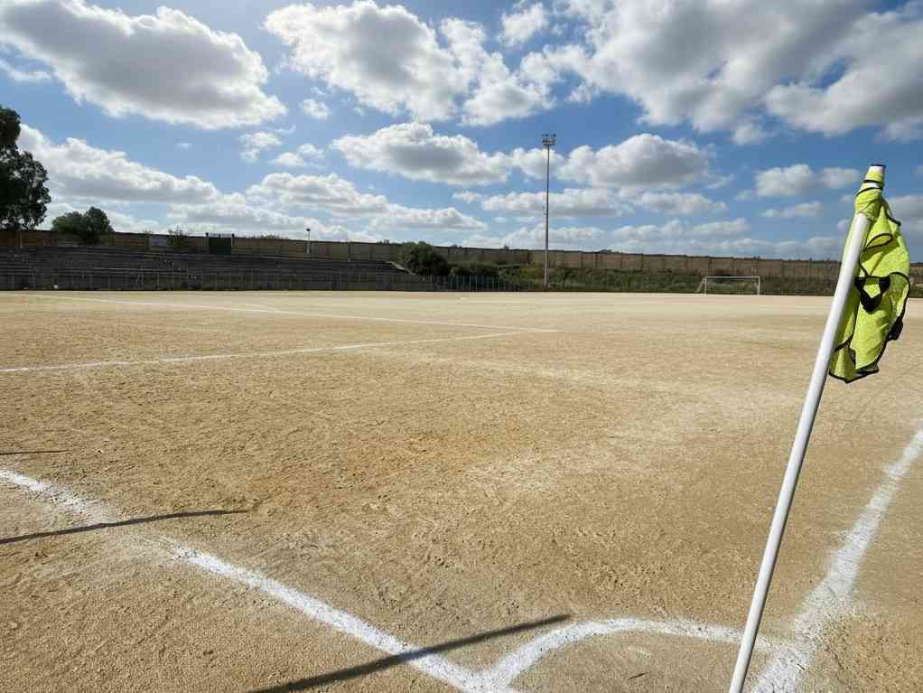 Immagine articolo: Sciacca. 1 milione di euro per il campo di calcio “Giuffrè”. Affidati i lavori di manutenzione