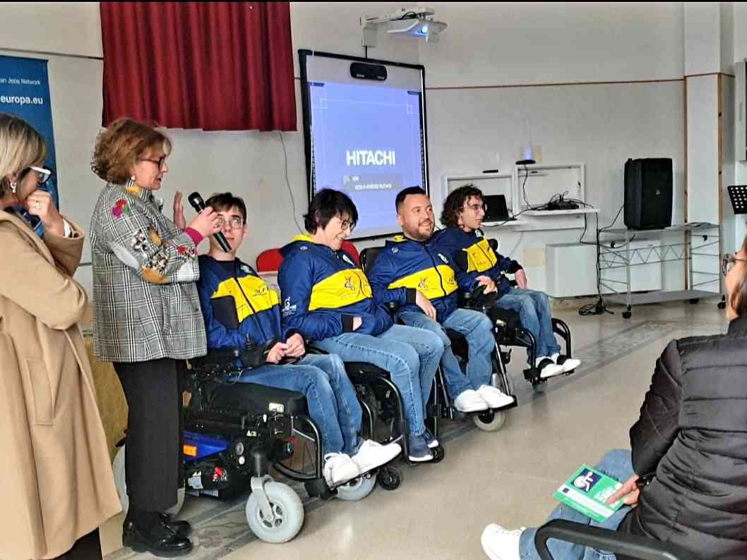 Immagine articolo: Partanna, svolto martedì incontro tra studenti e Leoni Sicani per progetto “La biblioteca umana”