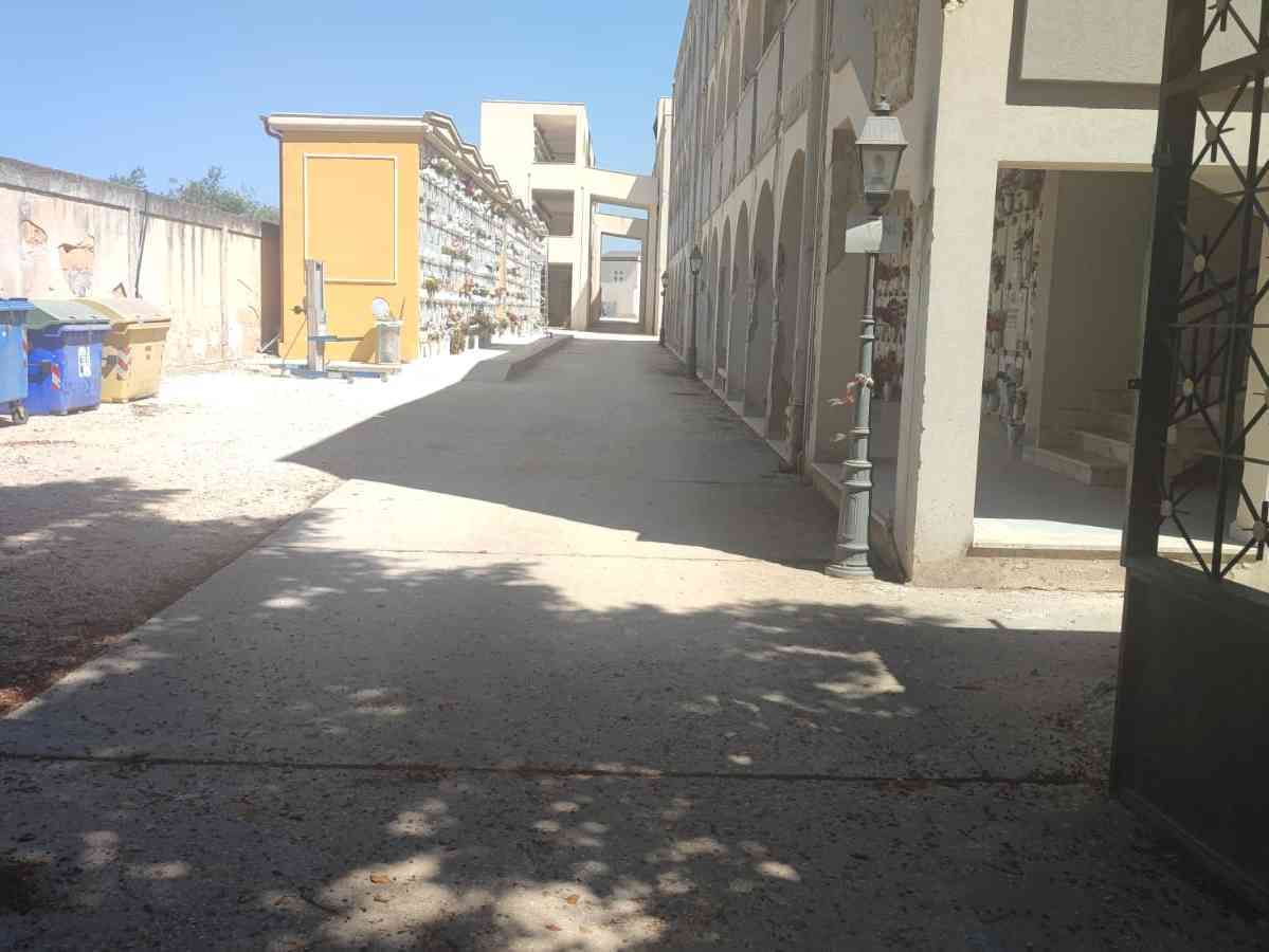 Immagine articolo: Bando “cantieri di lavoro”. “Verso Menfi” vuole conoscere intendimenti dell'Amministrazione: “Già pronto un progetto per il cimitero“