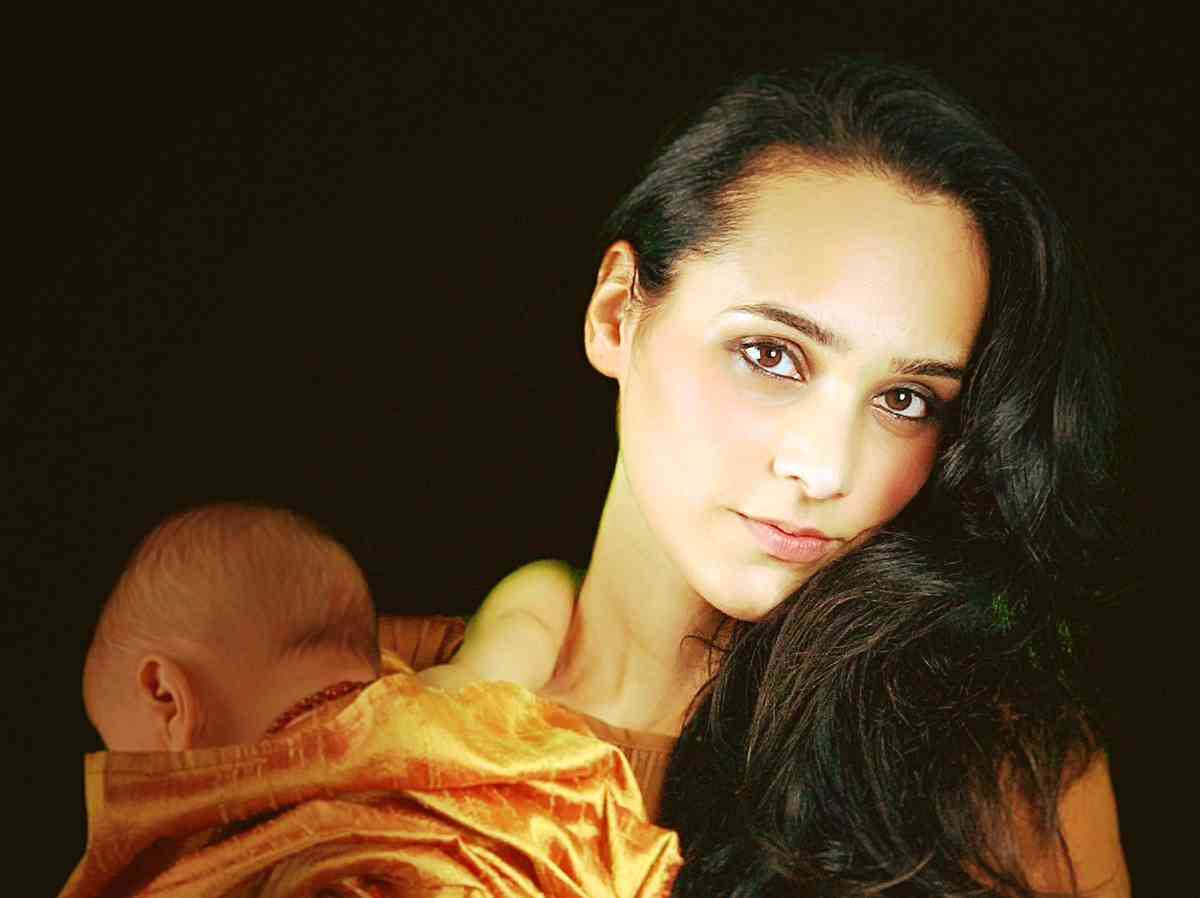 Immagine articolo: Menfi, nuovo singolo per la cantante menfitana Deborah Italia