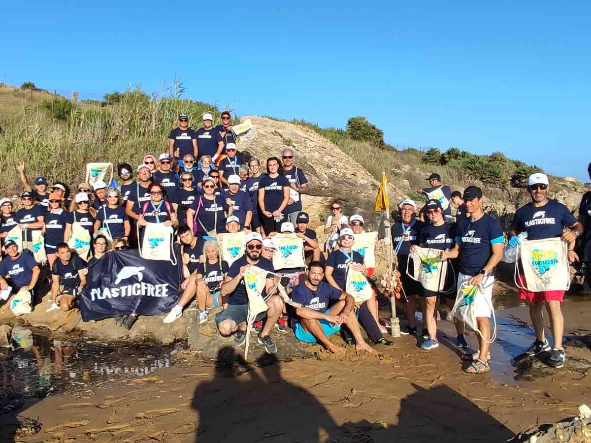 Immagine articolo: Fino al 15 gennaio per diventare Comune Plastic Free 2025