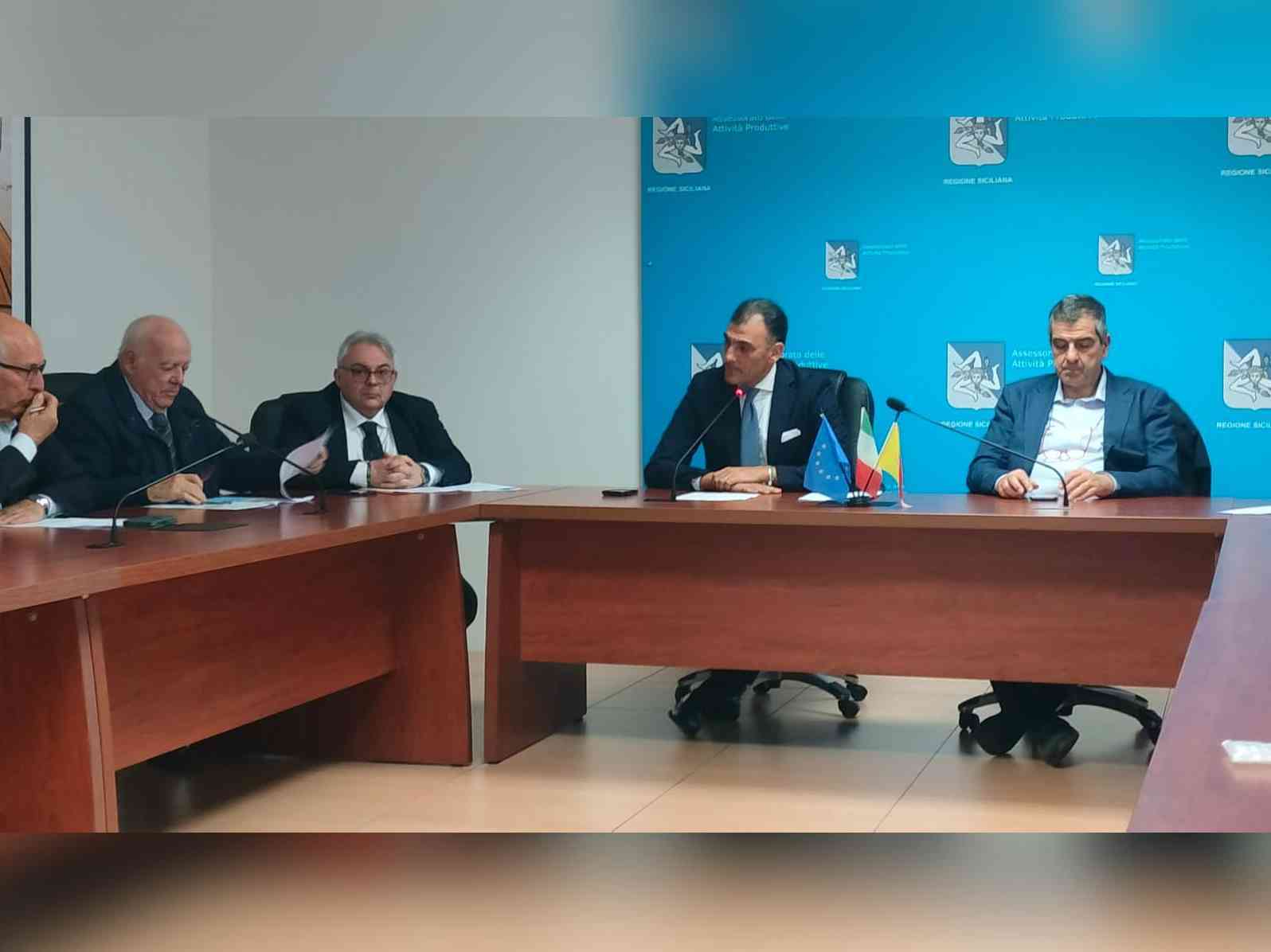 Immagine articolo: Tavolo tecnico sulla siccità nella Valle del Belice: misure urgenti per il rilancio del comparto agricolo