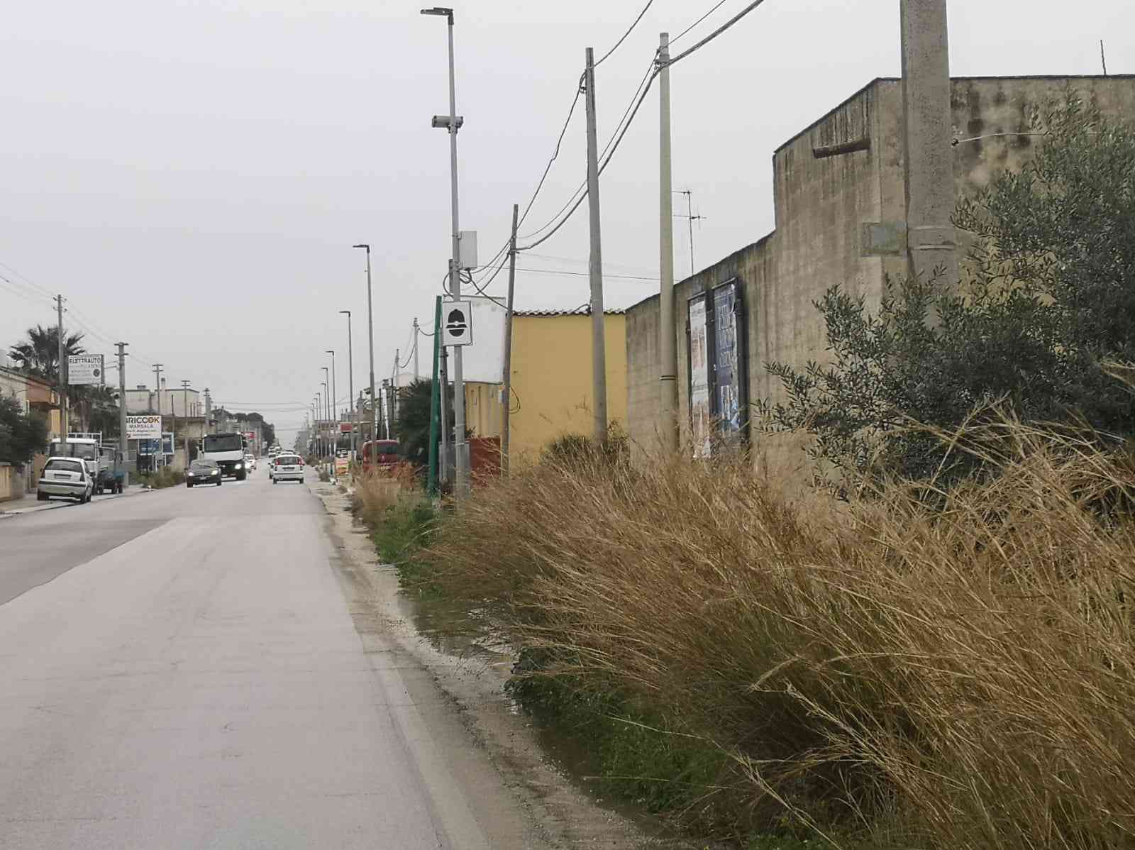 Immagine articolo: “Strage“ di multe sulla Mazara-Marsala a chi supera di 5 km/h il limite di 50. Pioggia di ricorsi. Rabbia di una menfitana: “Questo significa volere fare cassa e basta“