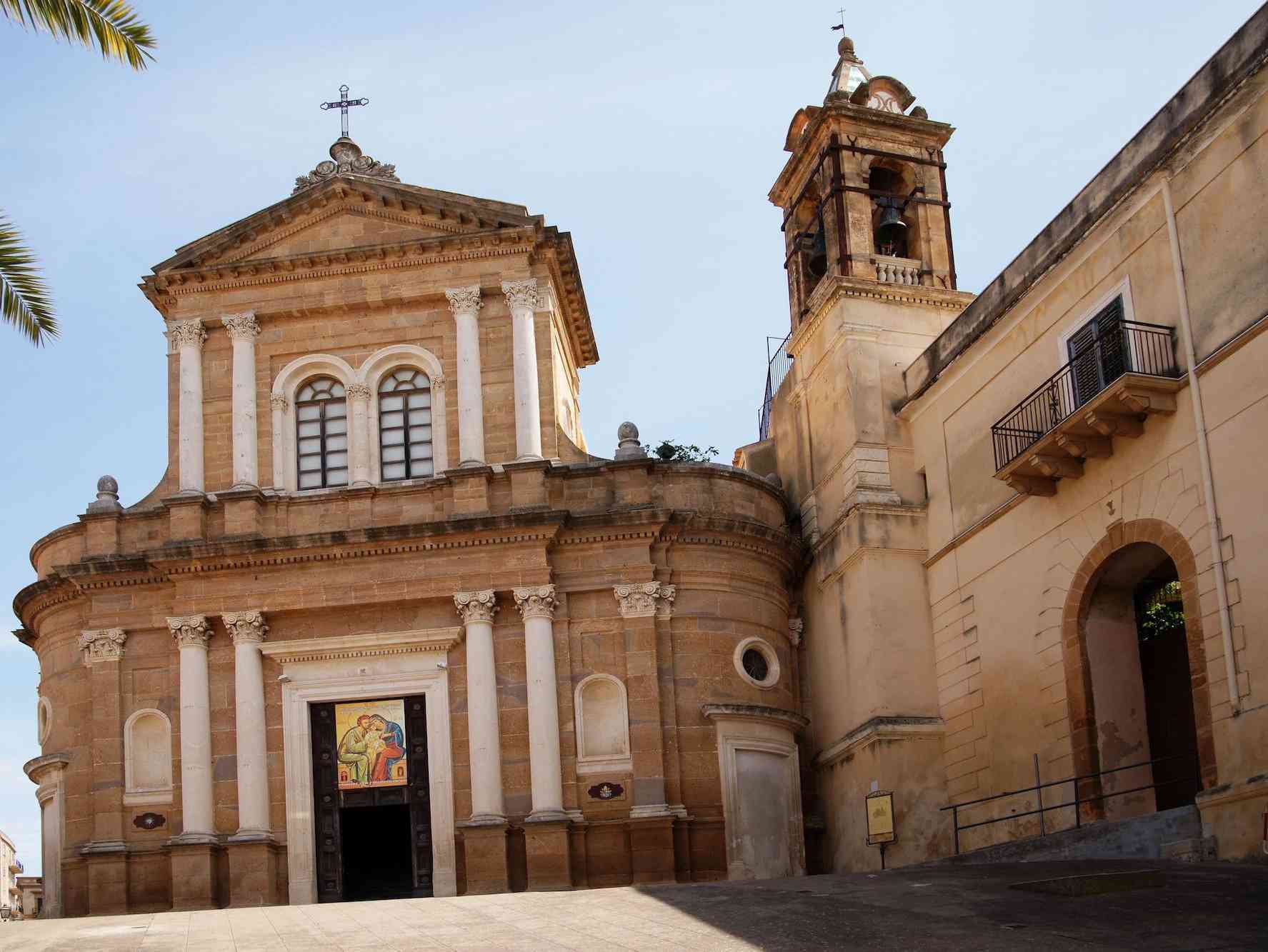 Immagine articolo: Sambuca incentiva il turismo: Case in vendita a 1 euro