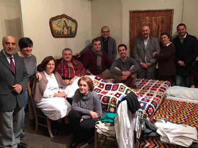 Immagine articolo: Sambuca, domani sera in scena al teatro comunale il capolavoro di Eduardo De Filippo, “Natale a casa Cupiello”