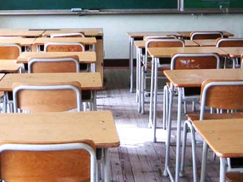 Immagine articolo: Oggi e domani scuole chiuse a Santa Ninfa, Salaparuta e Poggioreale