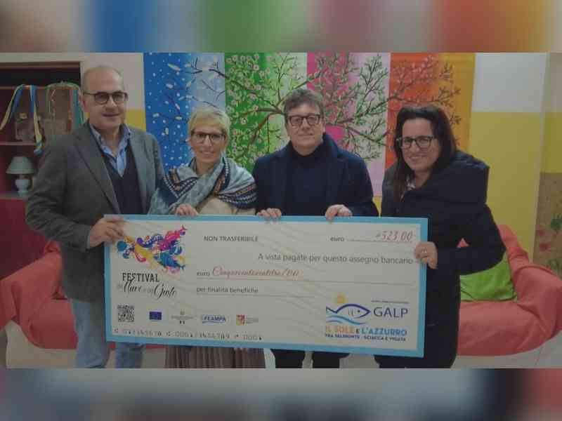 Immagine articolo: Menfi: il concerto di Alessio Bondì finanzia i laboratori per ragazzi di Enjoy Community