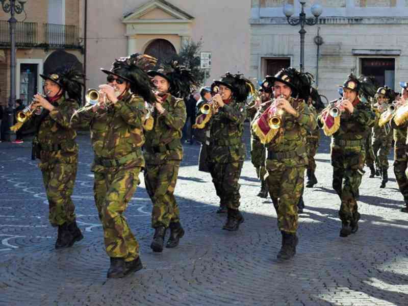 Immagine articolo: La Fanfara dei Bersaglieri “A. La Marmora” di Jesi-Ostra a Montevago il 10 maggio 2025 per i “Suoni di Pace”