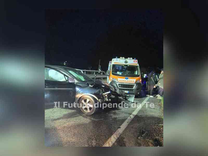 Immagine articolo: Incidente sulla Fondovalle, “Palermo-Sciacca“, tre auto coinvolte