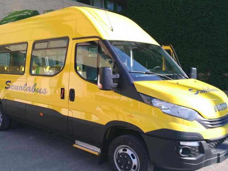 Immagine articolo: Poggioreale. Un nuovo scuolabus comunale per 32 alunni