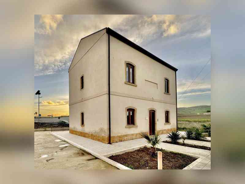Immagine articolo: Santa Margherita. Consegnati i locali dell'ex stazione Gulfa