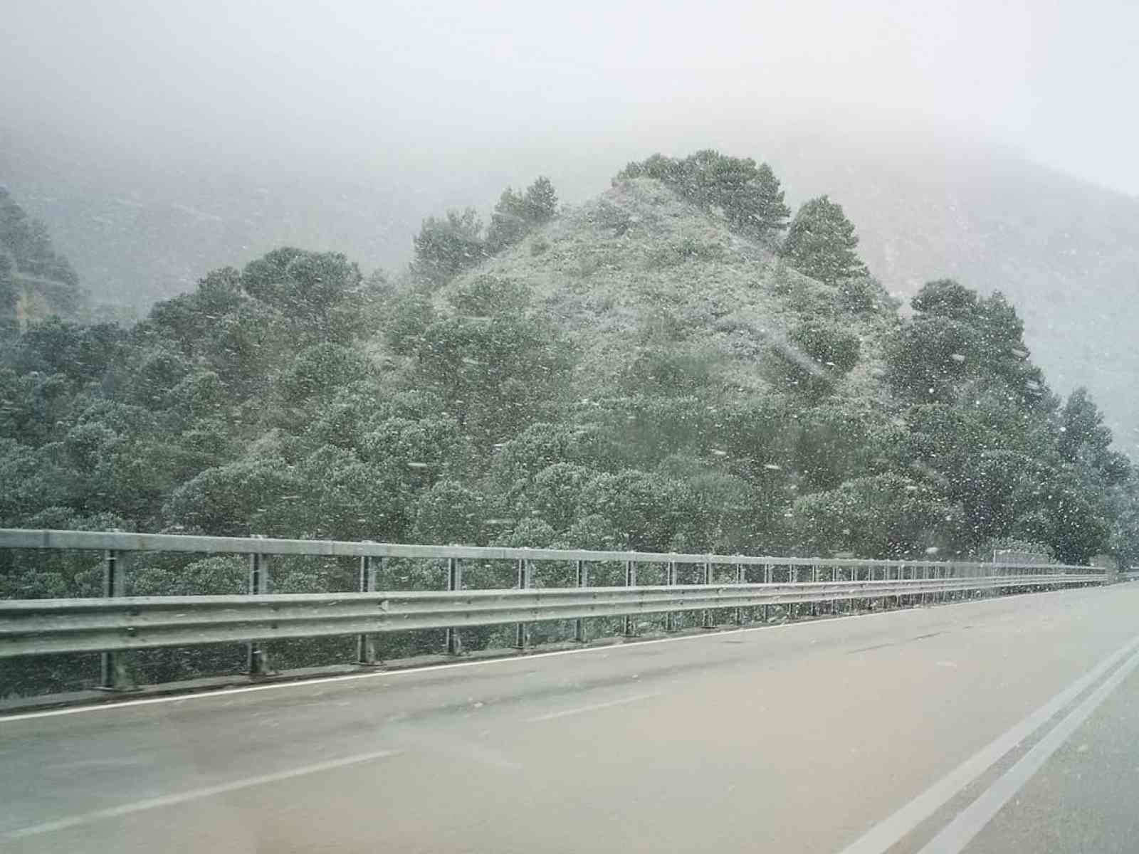Immagine articolo: Maltempo. Neve e grandine sulla fondovalle Palermo - Sciacca