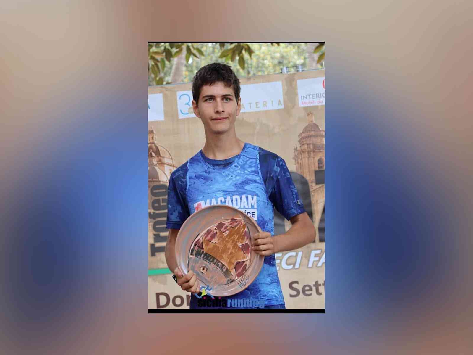 Immagine articolo: “Mazara 10 Fast”, oltre 600 atleti in gara. 1° posto di categoria per Giovanni Bufalo