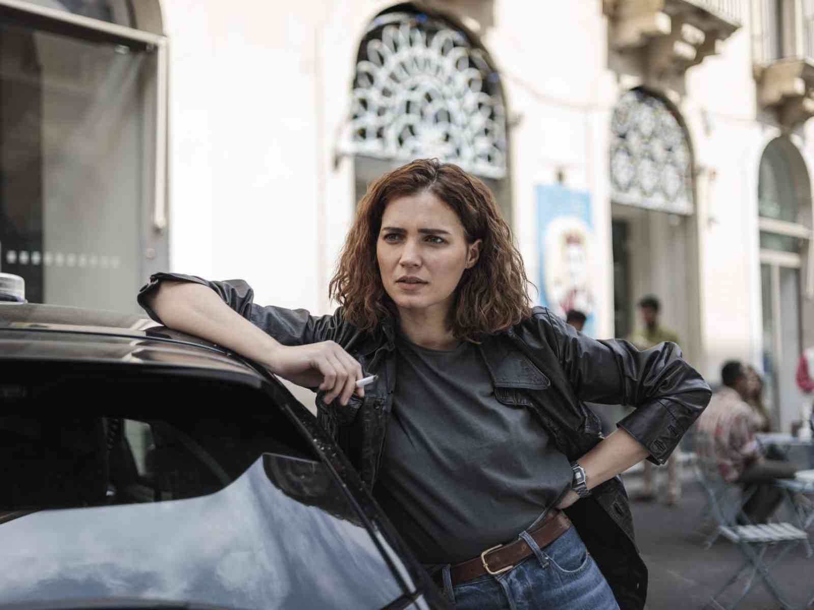 Immagine articolo: Ottimo esordio televisivo per Giusy Buscemi nella fiction Vanina